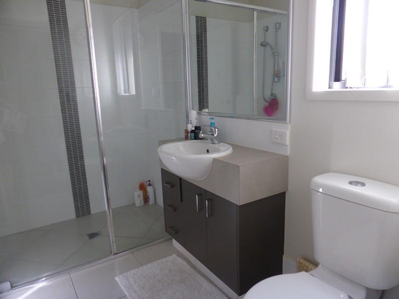 1 Wecaso Lane, Ormeau QLD 4208