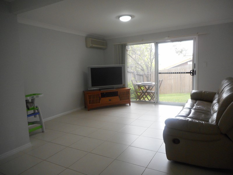 1/50 Castile Cres, Edens Landing QLD 4207