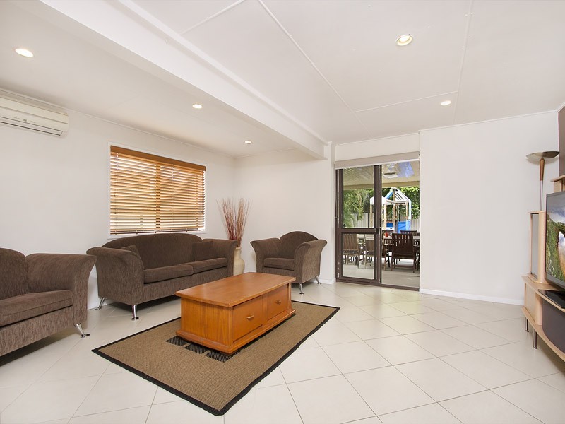 131 Mt Warren Blvde, Mount Warren Park QLD 4207