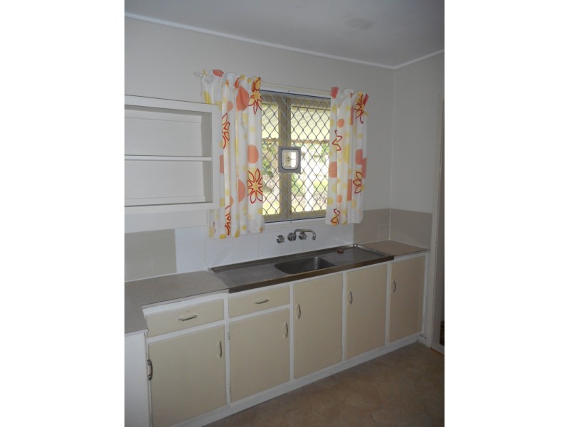 50 Milne St, Beenleigh QLD 4207