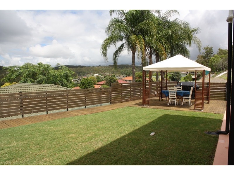 13 Gaynor Crt, Mount Warren Park QLD 4207