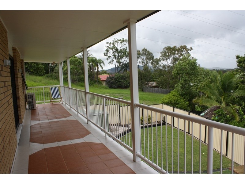 13 Gaynor Crt, Mount Warren Park QLD 4207