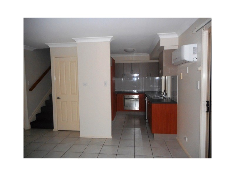 17/147 Fryar Rd, Eagleby QLD 4207