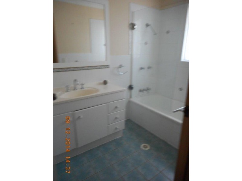 17 Tallagandra Rd, Beenleigh QLD 4207