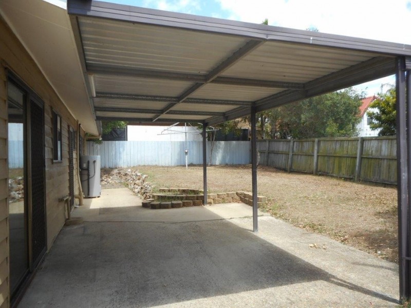 17 Tallagandra Rd, Beenleigh QLD 4207