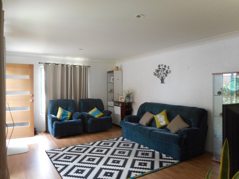 13/61 Harburg Dr, Beenleigh QLD 4207