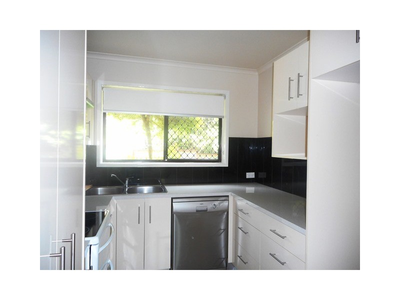 7B/3 Guinivere Crt, Bethania QLD 4205