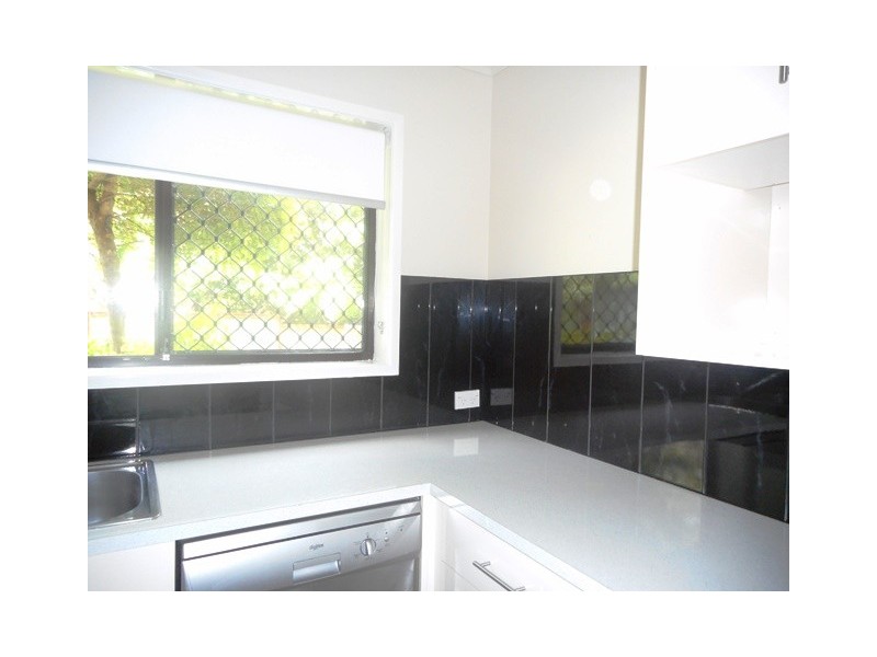 7B/3 Guinivere Crt, Bethania QLD 4205