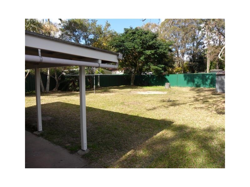3 Balmoral St, Eagleby QLD 4207