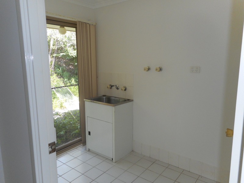 65 Mt Warren Blvd, Mount Warren Park QLD 4207
