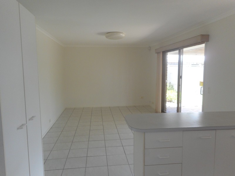 65 Mt Warren Blvd, Mount Warren Park QLD 4207