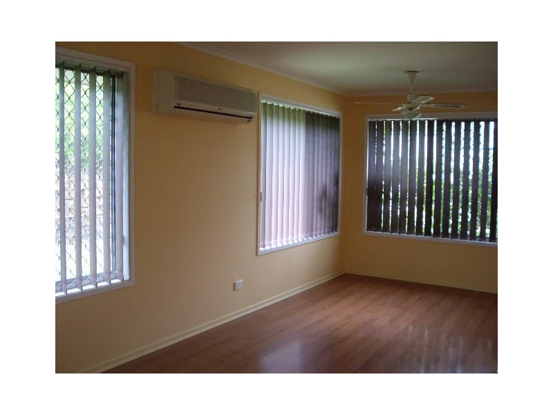 22 Stoten St, Eagleby QLD 4207