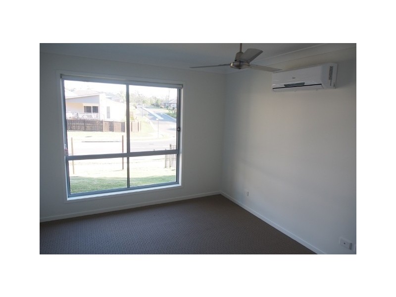 43 Frankland Ave, Waterford QLD 4133