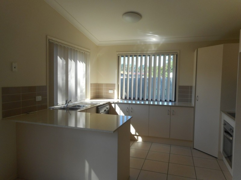 22 Zachary St, Eagleby QLD 4207