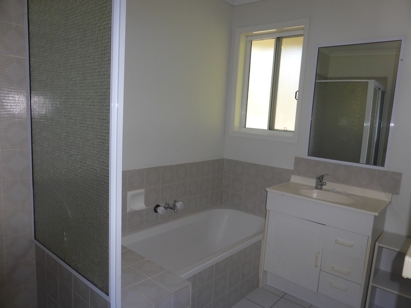 19/50 Castile Cres, Edens Landing QLD 4207