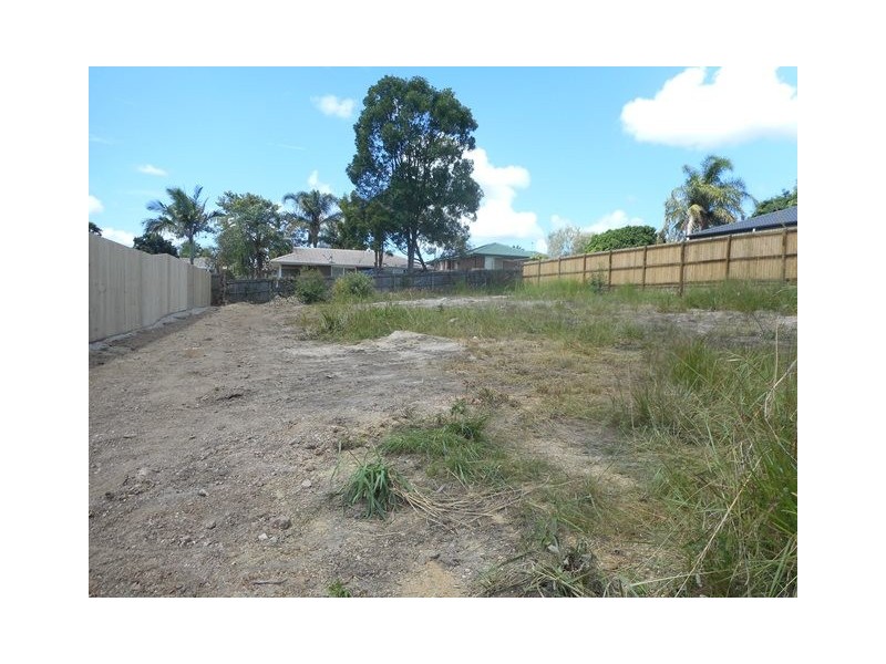 17 Pixie Hollow Court, Eagleby QLD 4207