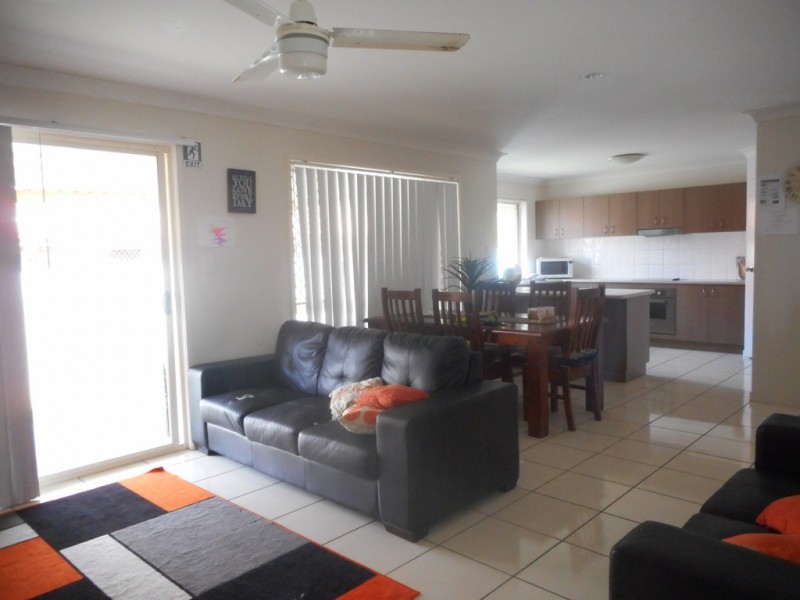 13 Darryl Street, Loganlea QLD 4131