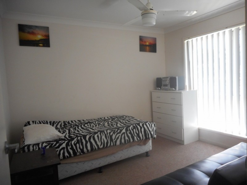 13 Darryl Street, Loganlea QLD 4131