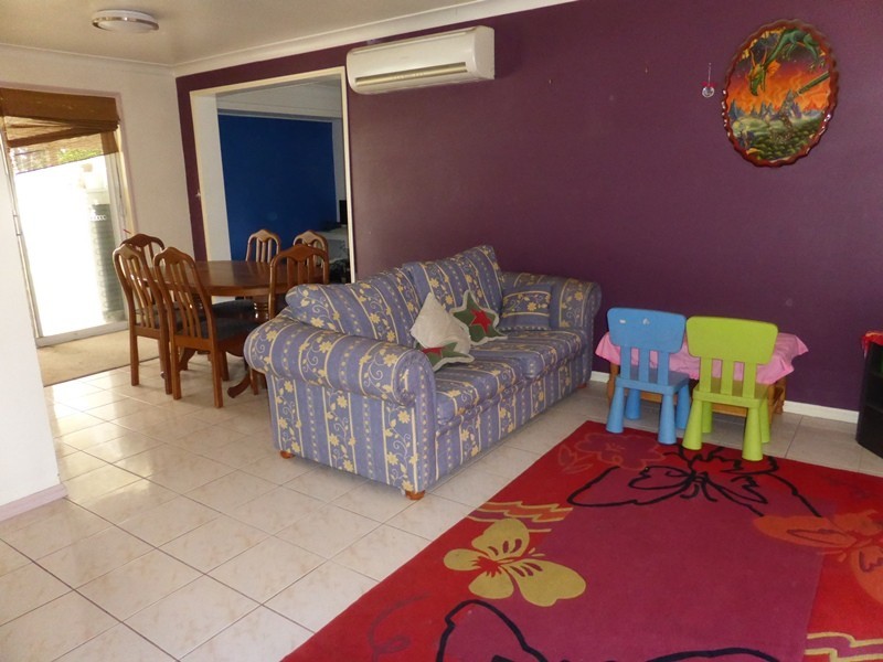 4 Avalon Crt, Marsden QLD 4132