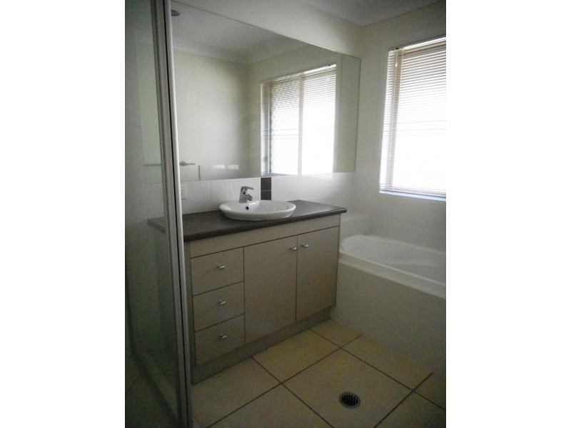 23 Skyline Cct, Bahrs Scrub QLD 4207