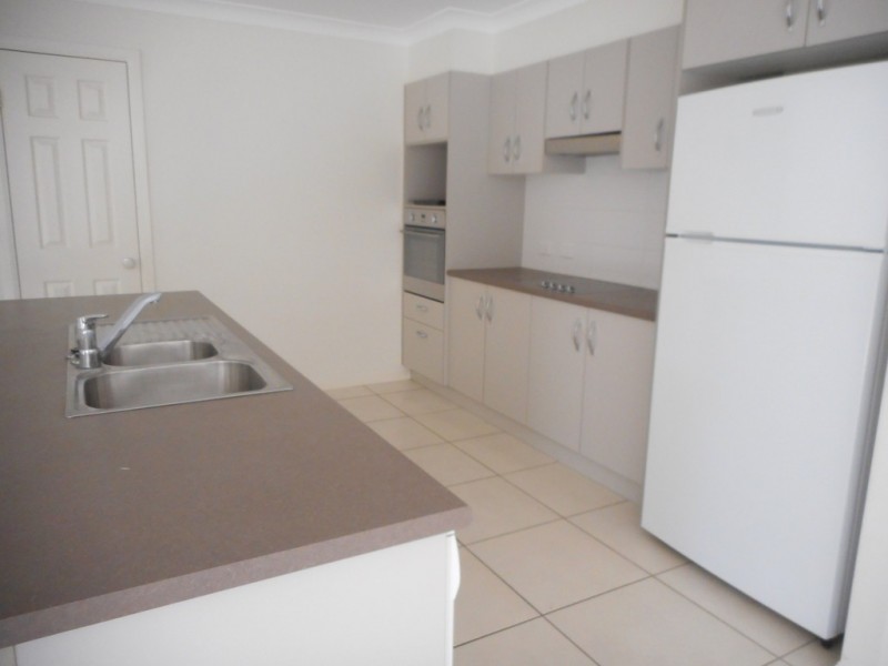 23 Skyline Cct, Bahrs Scrub QLD 4207