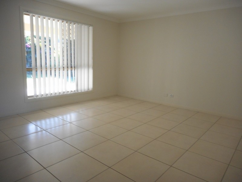 23 Skyline Cct, Bahrs Scrub QLD 4207