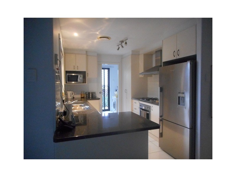 8 Gloucester Street, Waterford QLD 4133