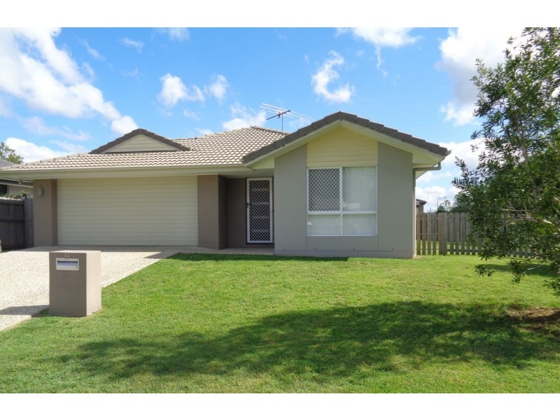 22 Maud St, Windaroo QLD 4207