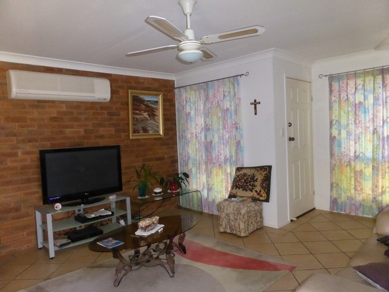 12 Vermont Cres, Mount Warren Park QLD 4207