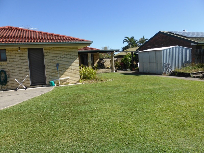 12 Vermont Cres, Mount Warren Park QLD 4207