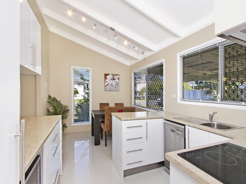 5 Walcha Crt, Beenleigh QLD 4207