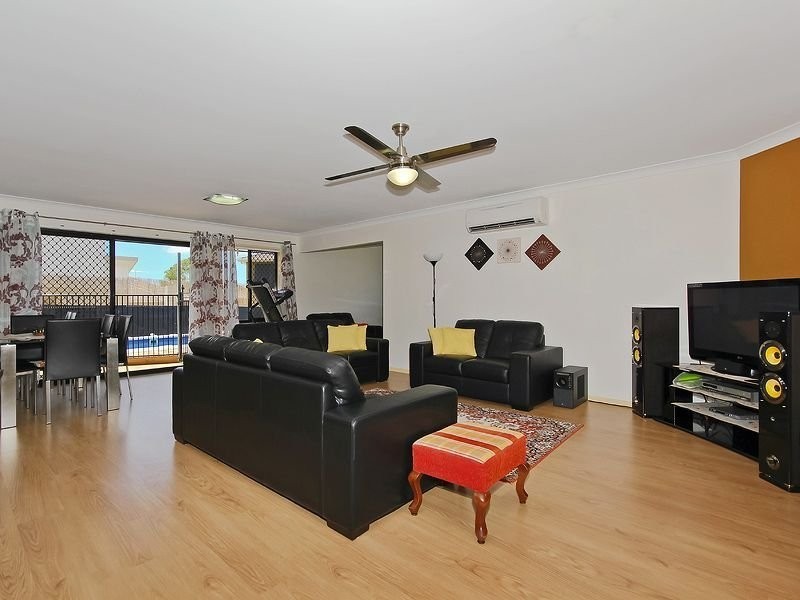 285 River Hills Rd, Eagleby QLD 4207