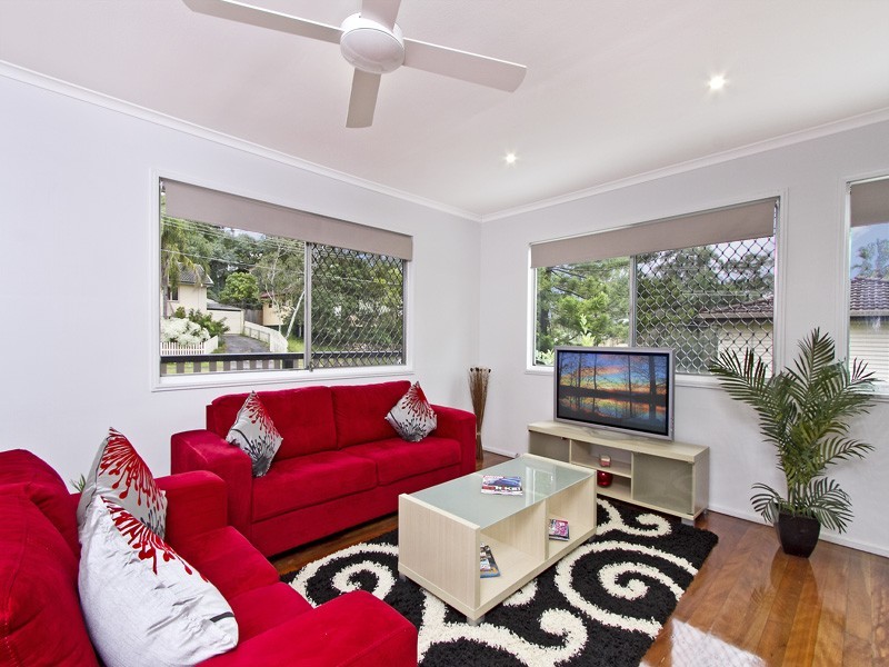 57 Adelaide St, Kingston QLD 4114