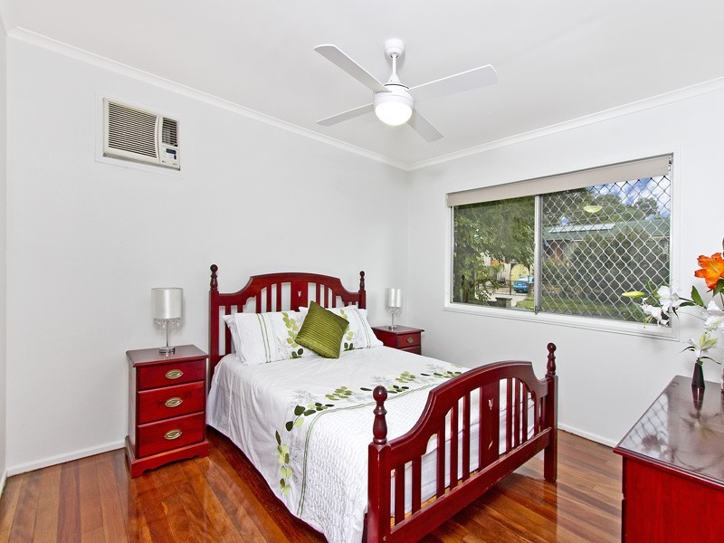 57 Adelaide St, Kingston QLD 4114