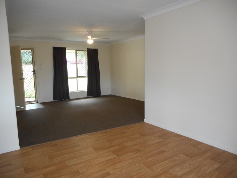 8 Hartwig Cres, Mount Warren Park QLD 4207