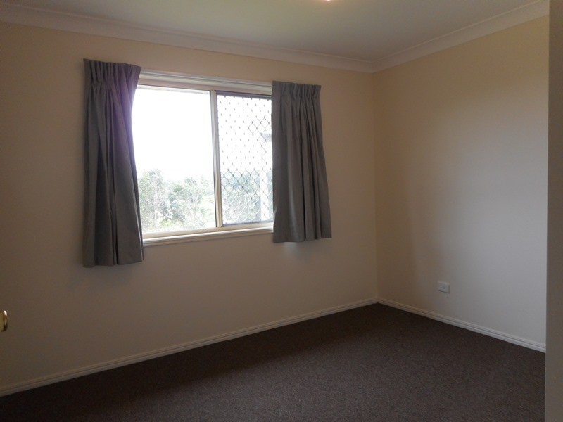 8 Hartwig Cres, Mount Warren Park QLD 4207