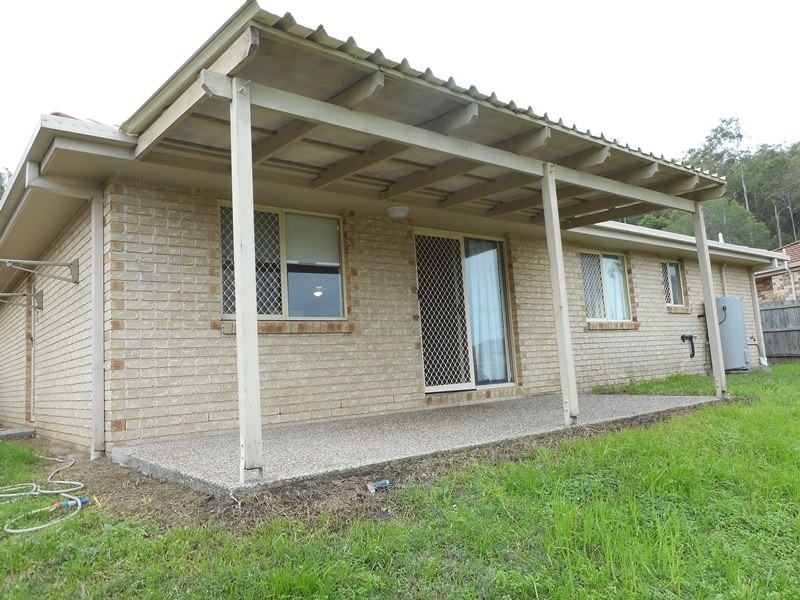 8 Hartwig Cres, Mount Warren Park QLD 4207
