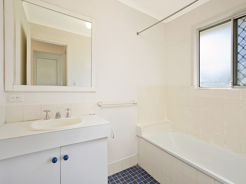 3 Geelong Crt, Eagleby QLD 4207