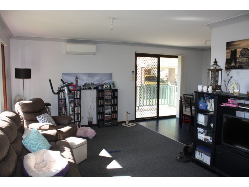 23 Leighton Dr, Edens Landing QLD 4207
