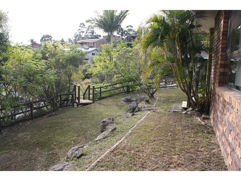 23 Leighton Dr, Edens Landing QLD 4207