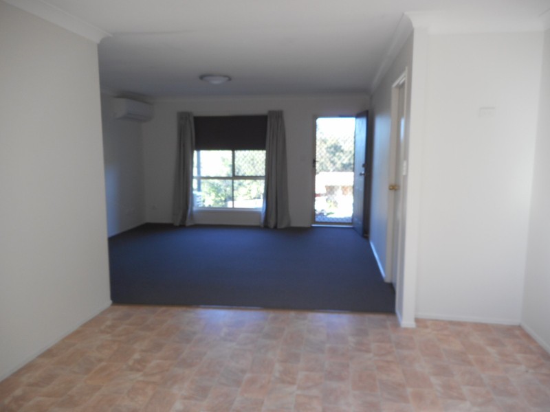 17 Kummara Rd, Edens Landing QLD 4207