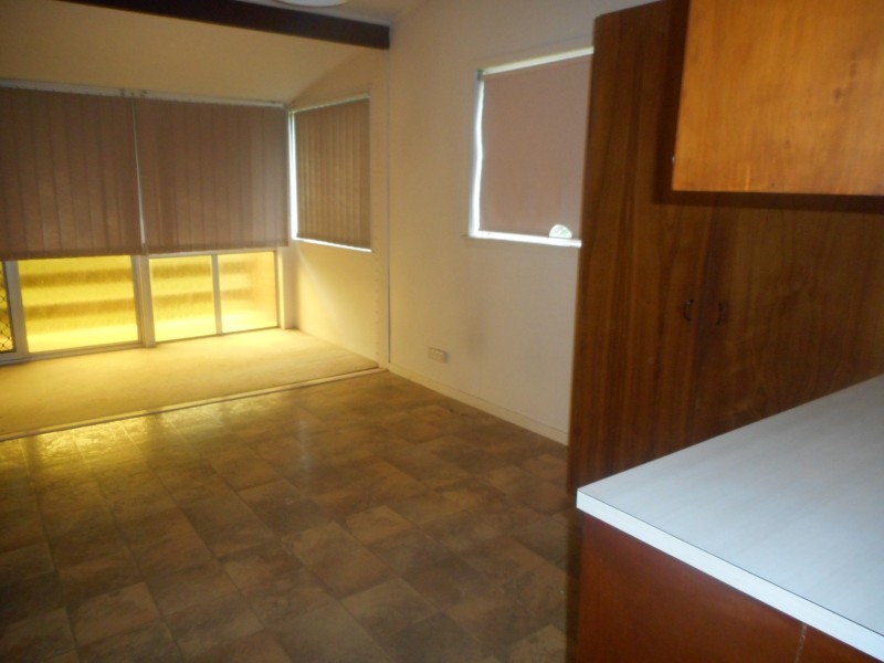 48 Milne St, Mount Warren Park QLD 4207