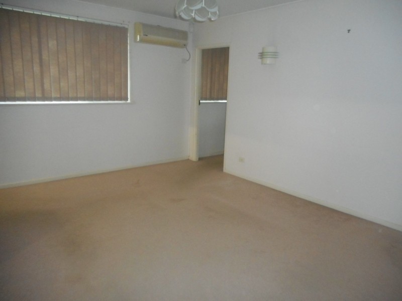 48 Milne St, Mount Warren Park QLD 4207