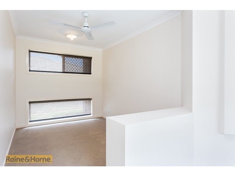 50 Pepper Tree Drive, Holmview QLD 4207