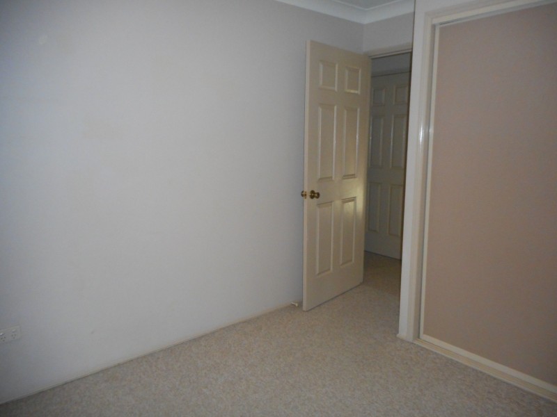 3 Wantana Cres, Edens Landing QLD 4207