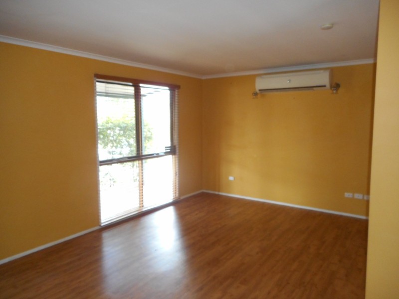 16 Clarendon St, Loganholme QLD 4129