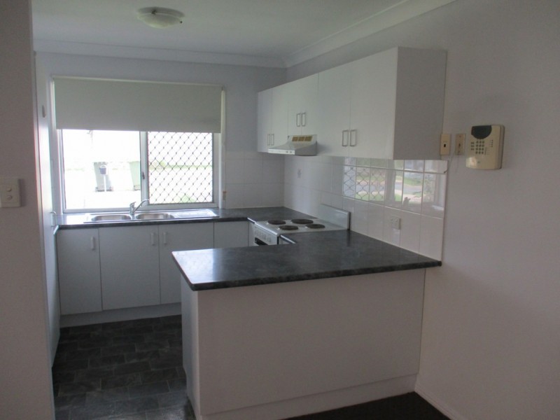38 Dowling Cres, Eagleby QLD 4207