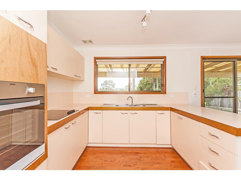 90 Edinburgh Dr, Bethania QLD 4205