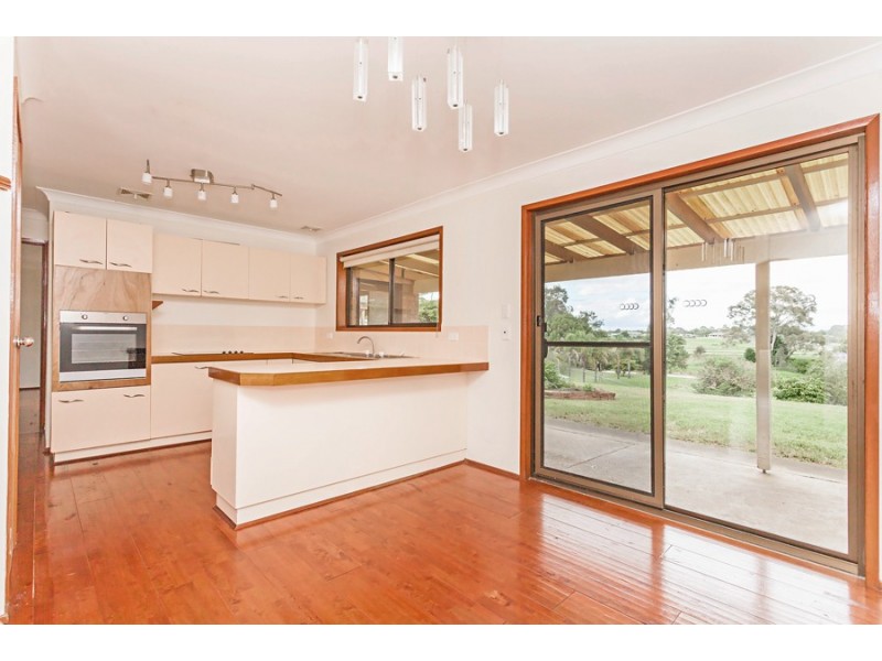 90 Edinburgh Dr, Bethania QLD 4205