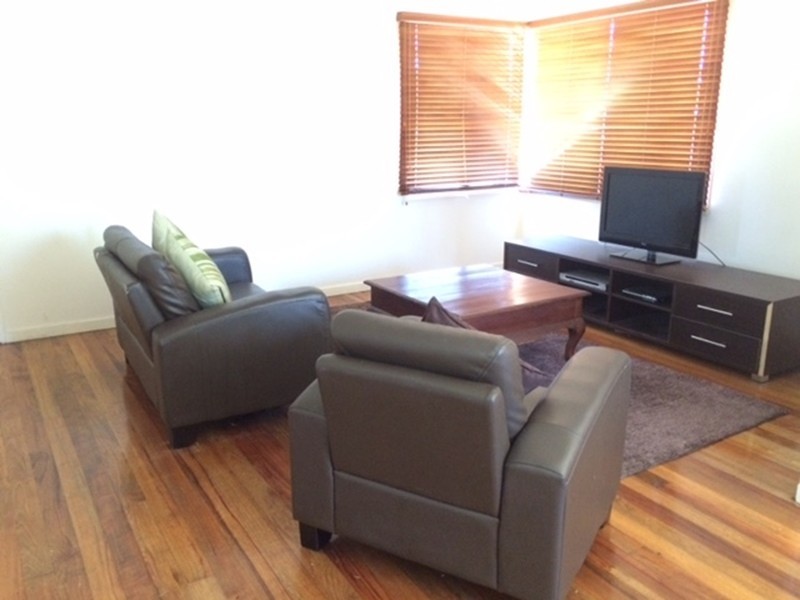 12 Beverley Street, Beenleigh QLD 4207